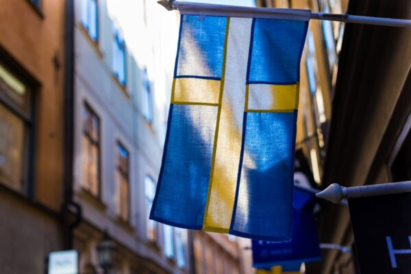 Bandera de Suecia: aspecto, significado e historia de la bandera sueca