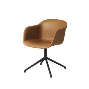 Muuto Silla de oficina Fiber armchair swivel base with return Cognac cuero-base negra