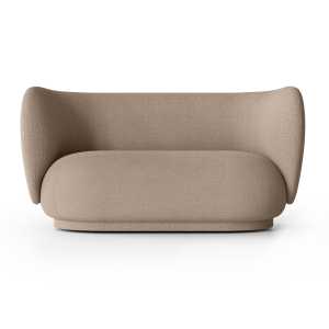 ferm LIVING Sofá bouclé 2 plazas Rico Bouclé sand